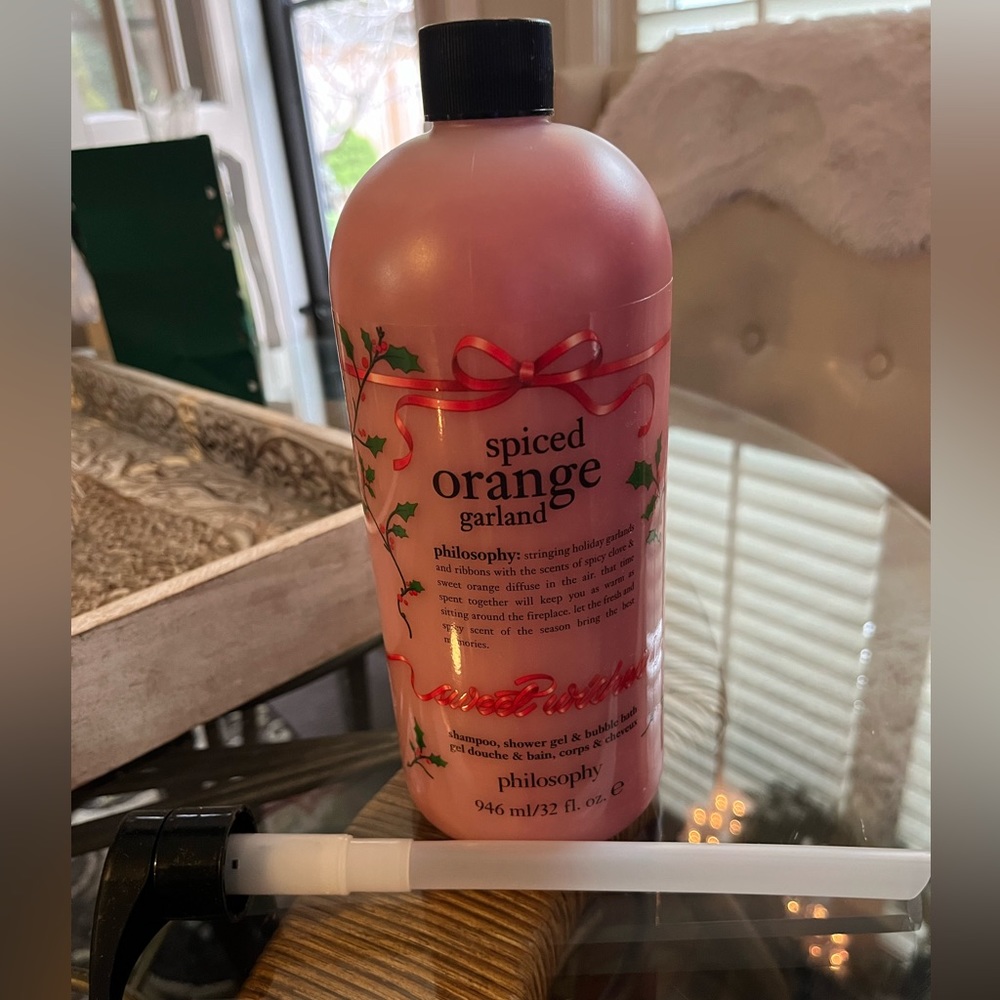 Philosophy 32 oz Spiced Orange Garland shower gel,shampoo,bubble bath